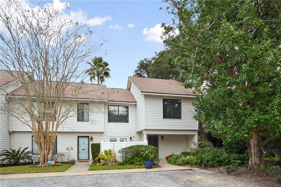 801 Mallery Street, Unit H St. Simons Island, GA 31522 - Photo 1 of 25
