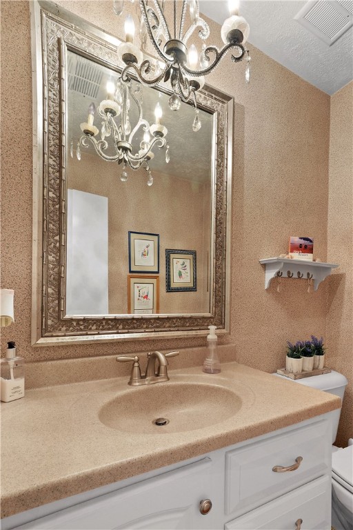 801 Mallery Street, Unit H St. Simons Island, GA 31522 - Photo 13 of 25 Powder room