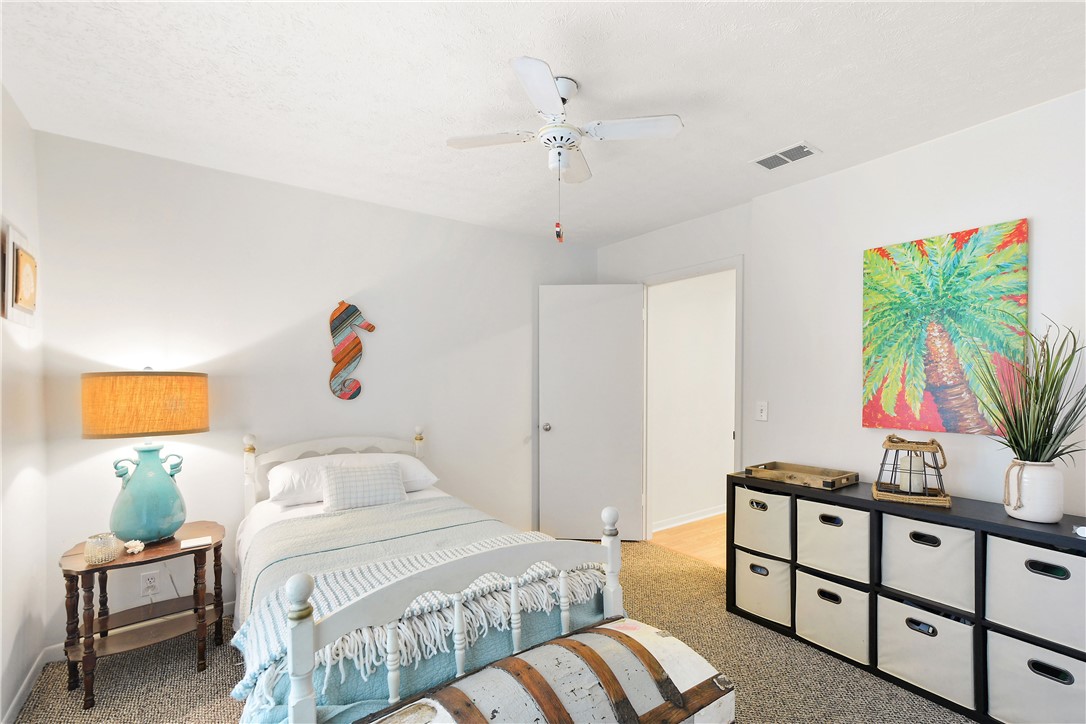 801 Mallery Street, Unit H St. Simons Island, GA 31522 - Photo 20 of 25 Guest bedroom #1