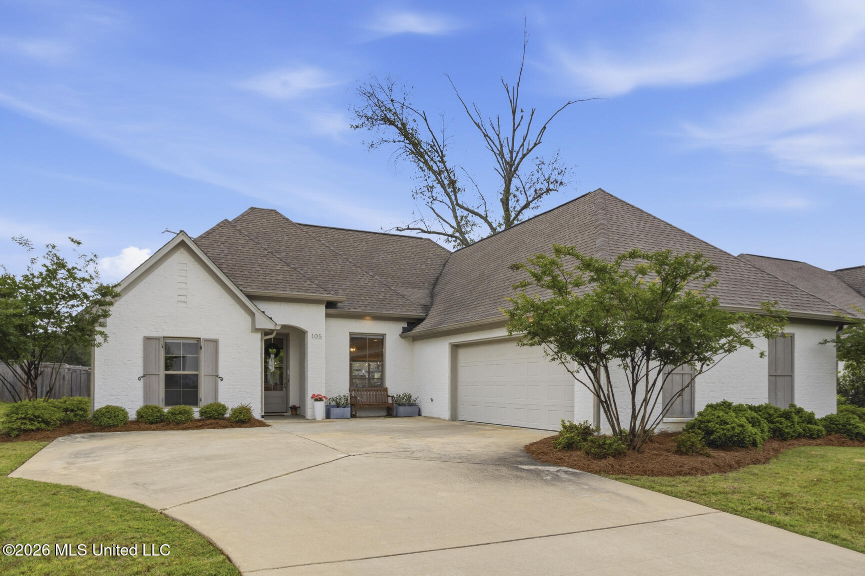 105 Shore View Drive Madison, MS 39110 - Photo 1 of 38 105 Shore View-1