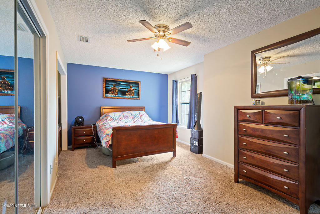 10913 Old Plank Road Jacksonville, FL 32220 - Photo 18 of 37 1ST BEDROOM