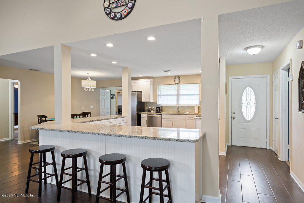 10913 Old Plank Road Jacksonville, FL 32220 - Photo 8 of 37 KITCHEN