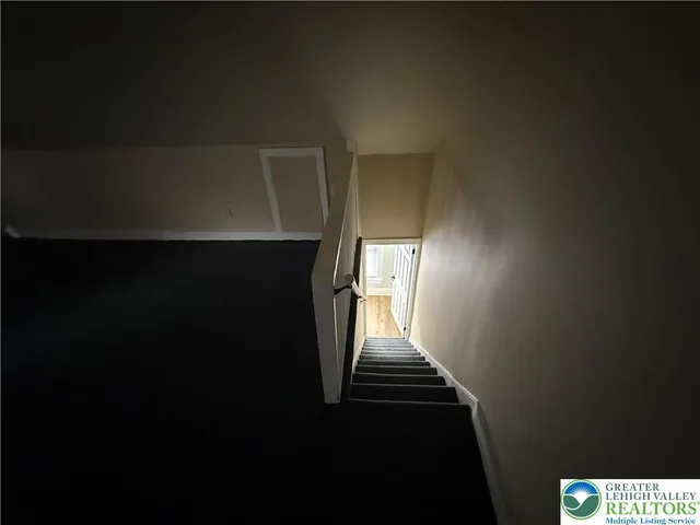 $2,400 | 56 West North Street, Bethlehem, PA 18018