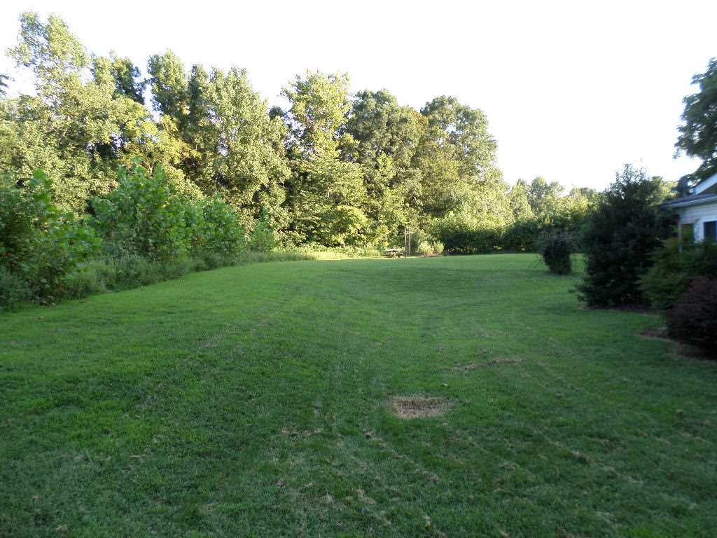 2087 Carithers Road Princeton, IN 47670 - Photo 3 of 25