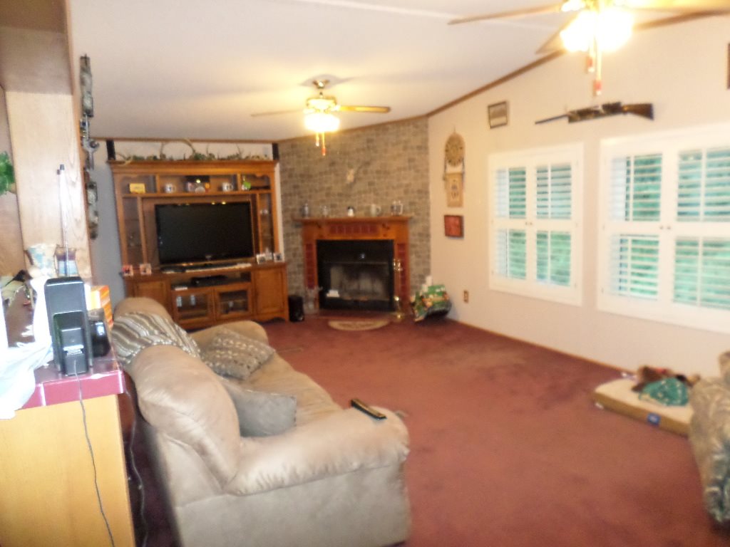 2087 Carithers Road Princeton, IN 47670 - Photo 8 of 25