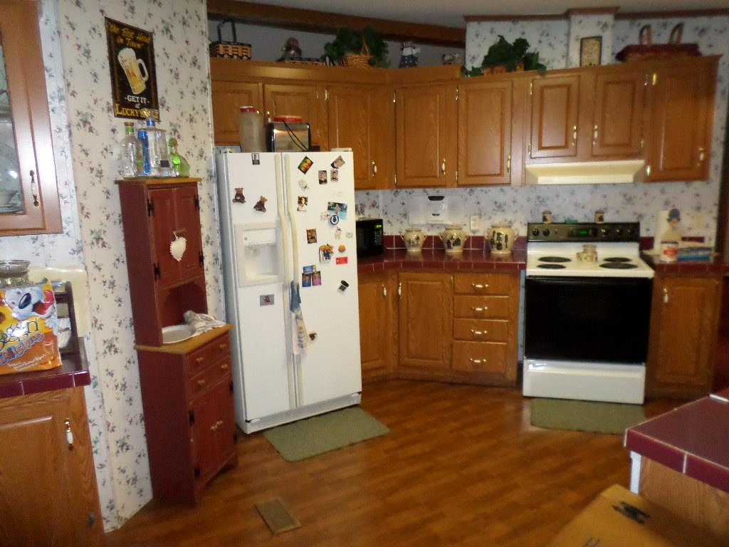 2087 Carithers Road Princeton, IN 47670 - Photo 9 of 25