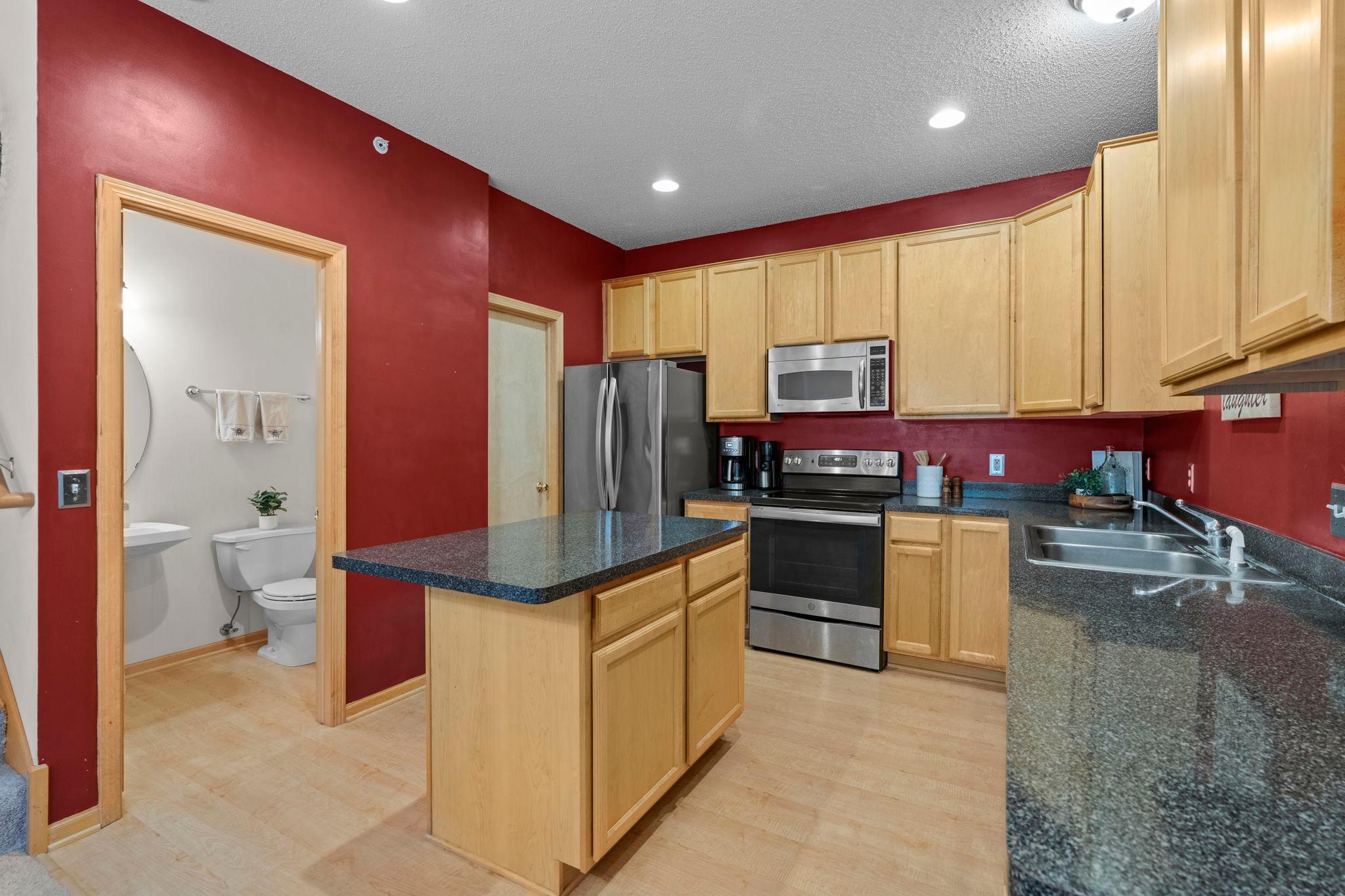 17620 69th Place North Maple Grove, MN 55311 - Photo 12 of 43