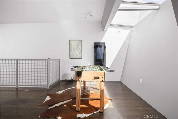 $2,479,999 | 719 Venice Blvd., Venice, CA 90291