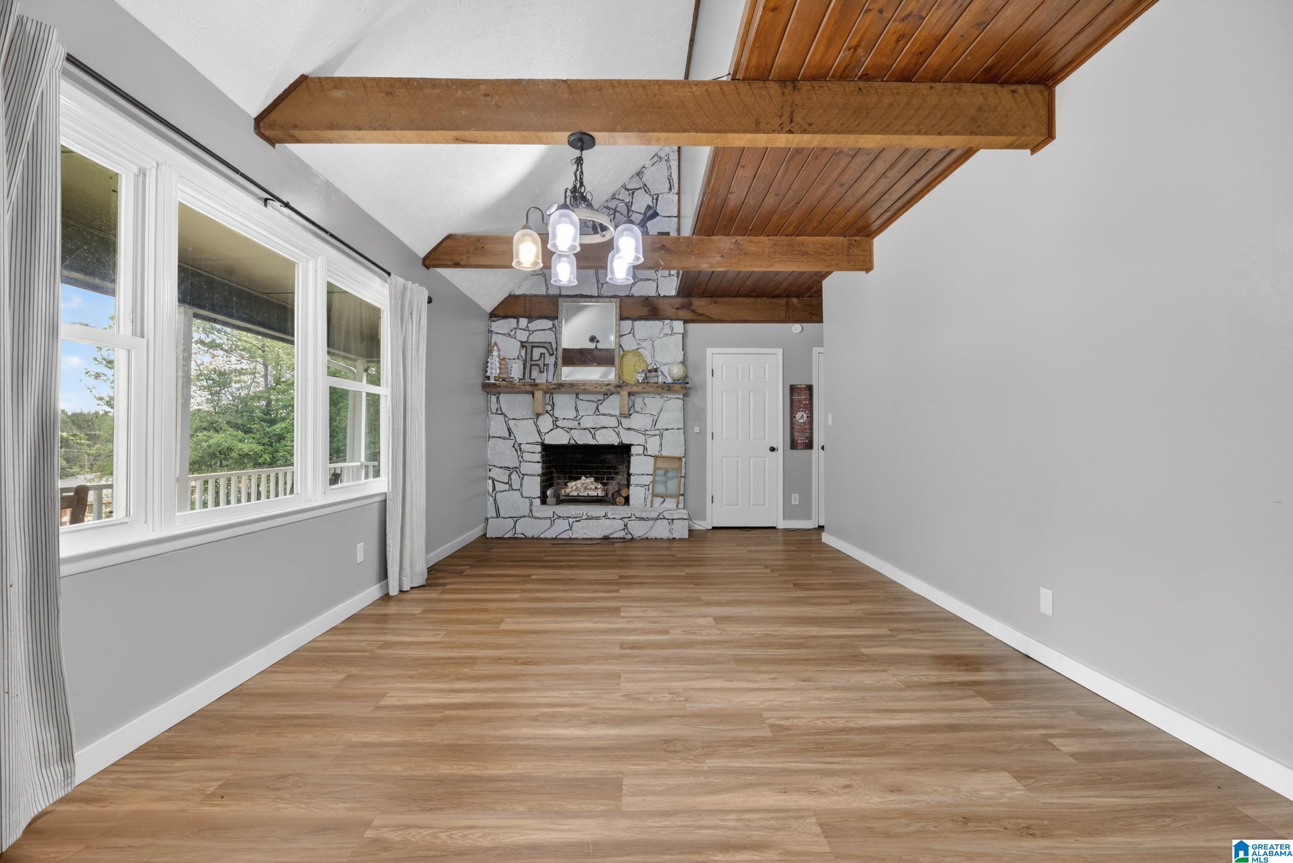 1424 Dearmanville Road Anniston, AL 36207 - Photo 5 of 43