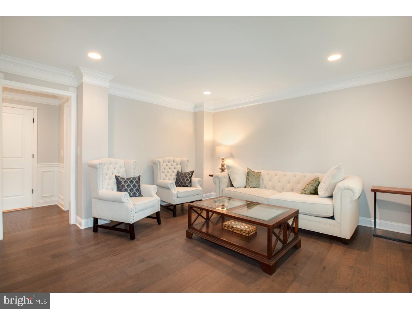 506 Farwood Road Haddonfield, NJ 08033 - Photo 11 of 25 Living Room