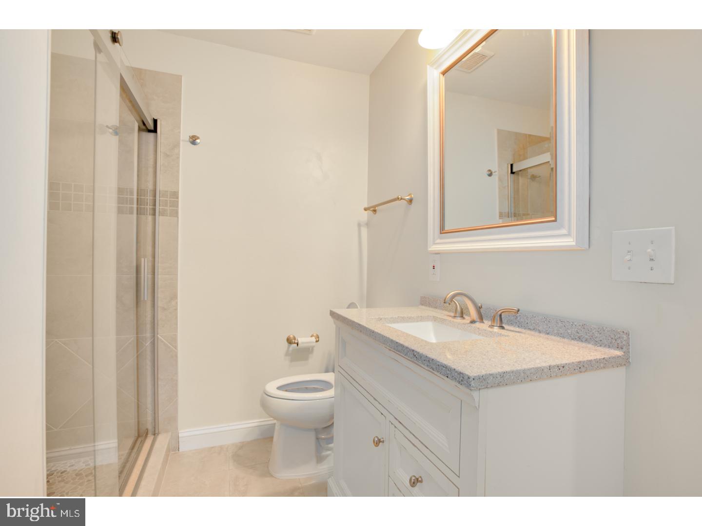 506 Farwood Road Haddonfield, NJ 08033 - Photo 15 of 25 Bathroom