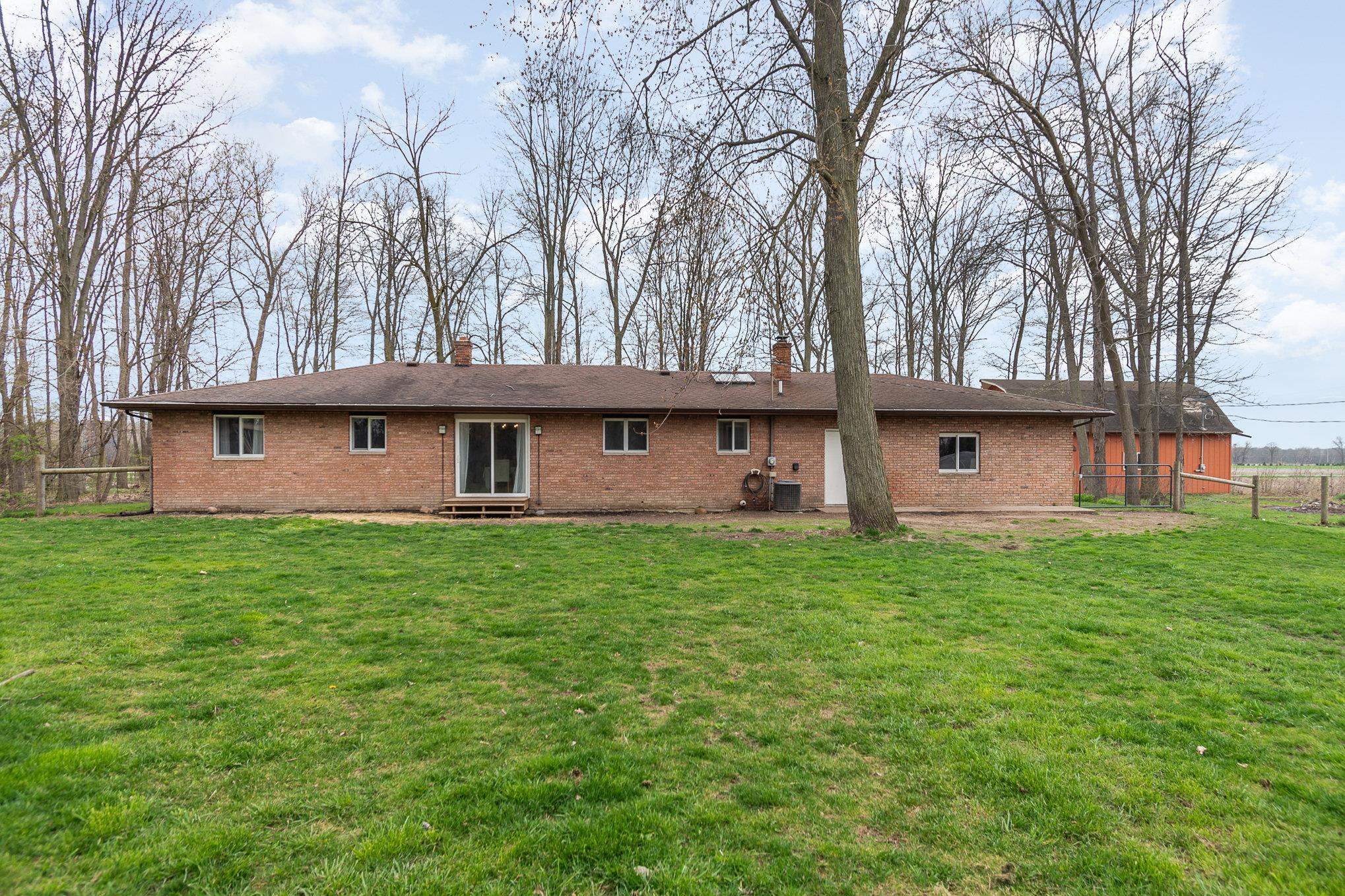 16606 Lunney Road Hemlock, MI 48626 - Photo 2 of 43