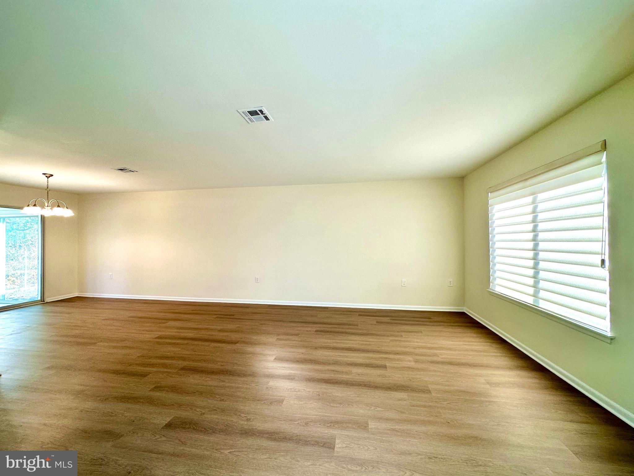 3309 Solomons Court, Unit 102C Silver Spring, MD 20906 - Photo 5 of 36 Living room