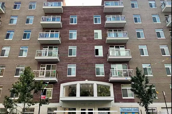 $668,000 | 65-38 Austin Street, Unit 3F | Rego Park