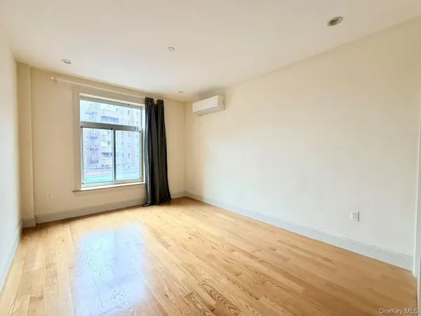 $668,000 | 65-38 Austin Street, Unit 3F | Rego Park