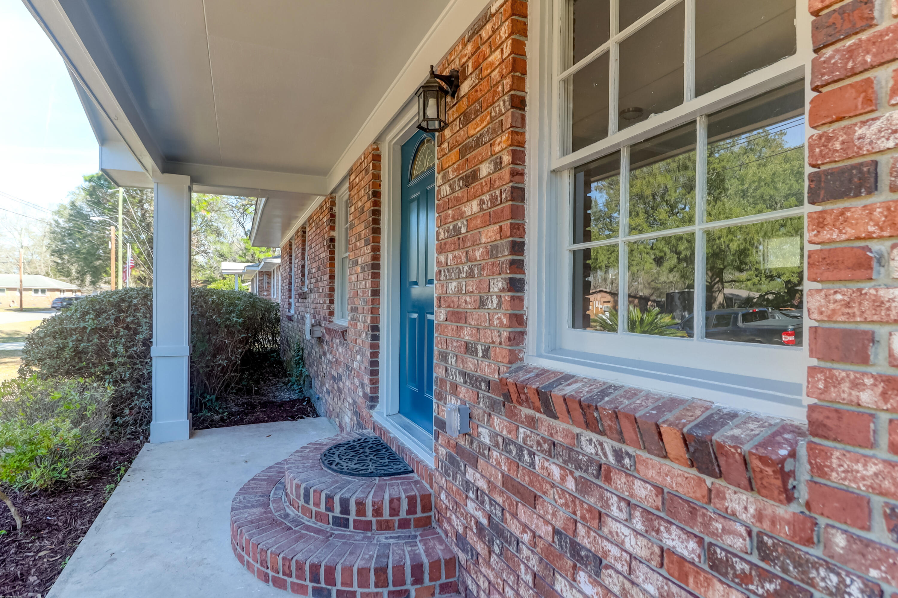 1477 Village Road Charleston, SC 29407 - Photo 2 of 29 Front Porch