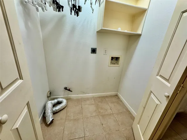 $2,075 | 20303 Misty Cove Drive, Katy, TX 77449