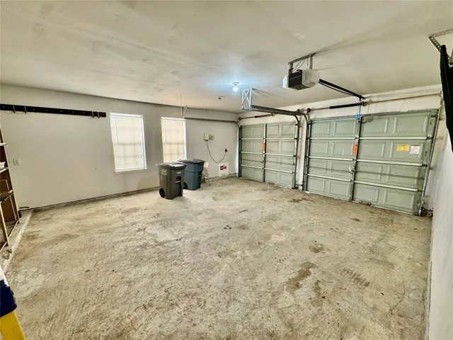 $2,075 | 20303 Misty Cove Drive, Katy, TX 77449