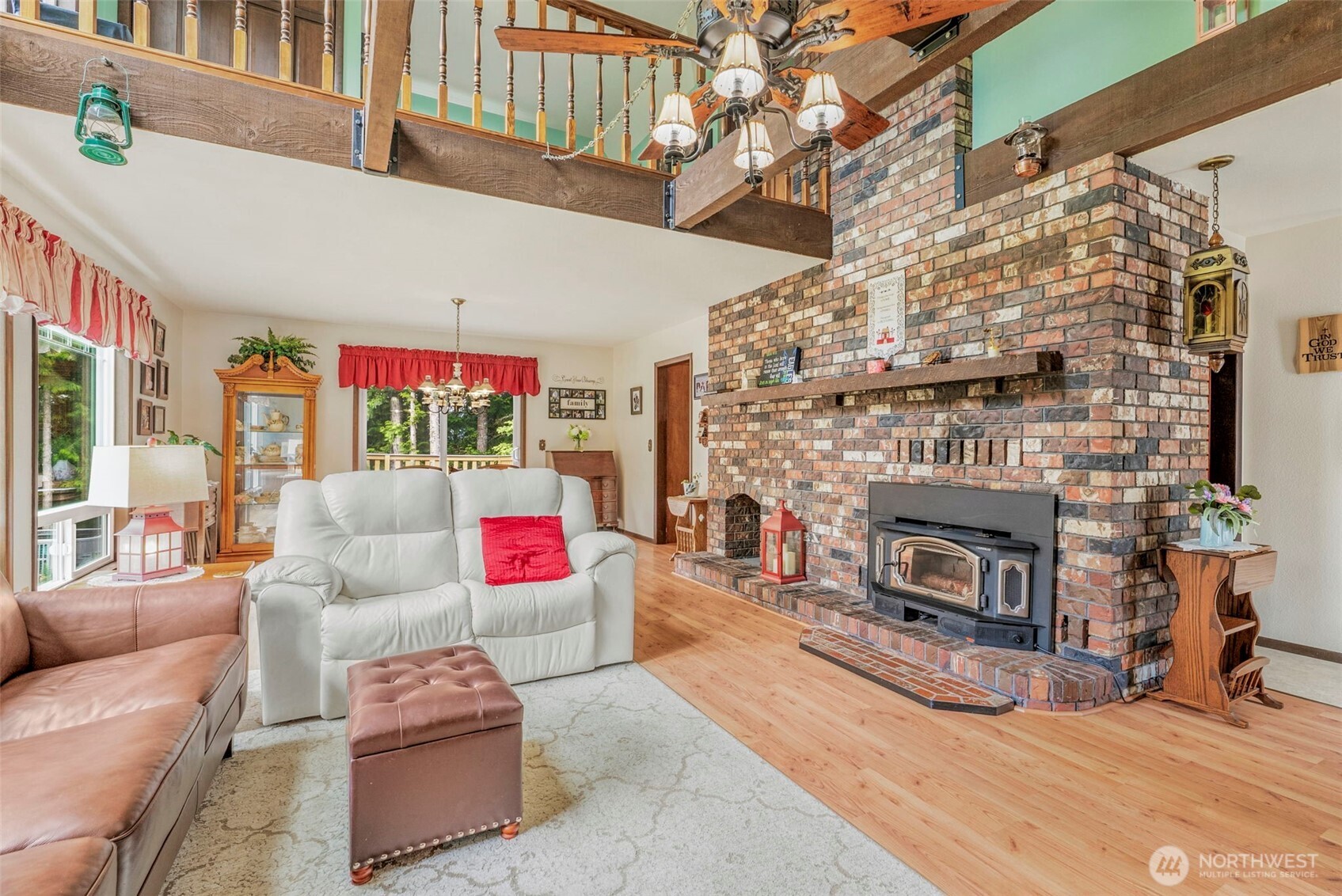 190 Martin Road Silverlake, WA 98645 - Photo 2 of 36