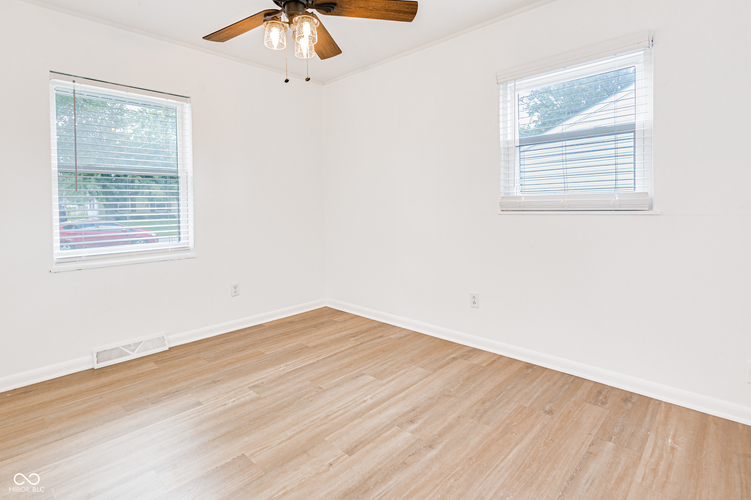 1711 Raintree Drive Anderson, IN 46011 - Photo 19 of 32 Gallery Image 19