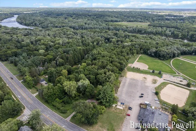 $599,000 | 5788 West River Drive Northeast, Belmont, MI 49306