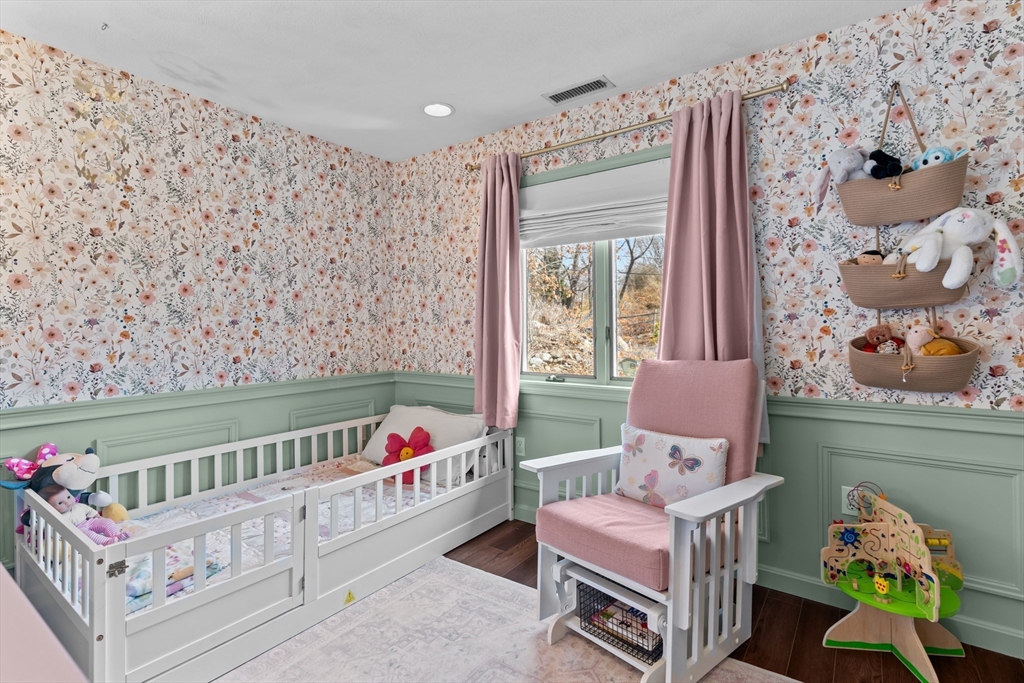 43 Staaf Road Saugus, MA 01906 - Photo 17 of 26 Gallery Image 17