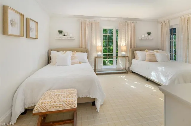 $35,000 | 1060 Galleon Drive, Naples, FL 34102