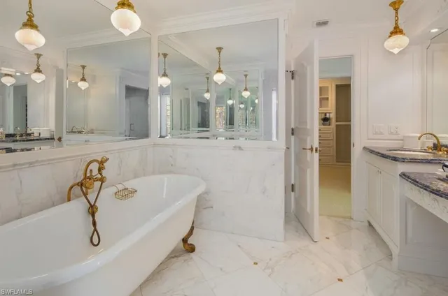 $35,000 | 1060 Galleon Drive, Naples, FL 34102