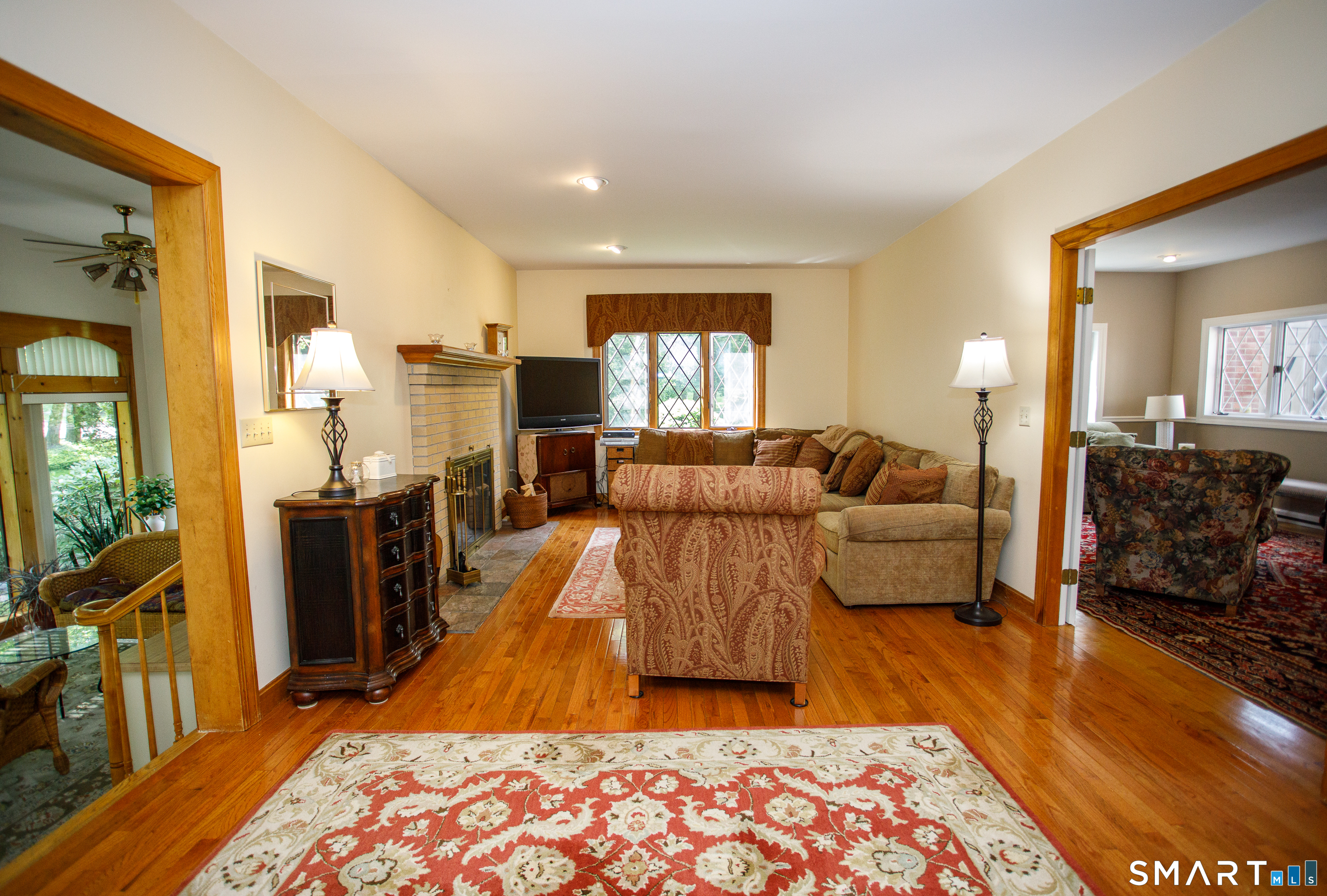 25 Stony Ridge Road Norwich, CT 06360 - Photo 15 of 40 a living room with furniture and a rug