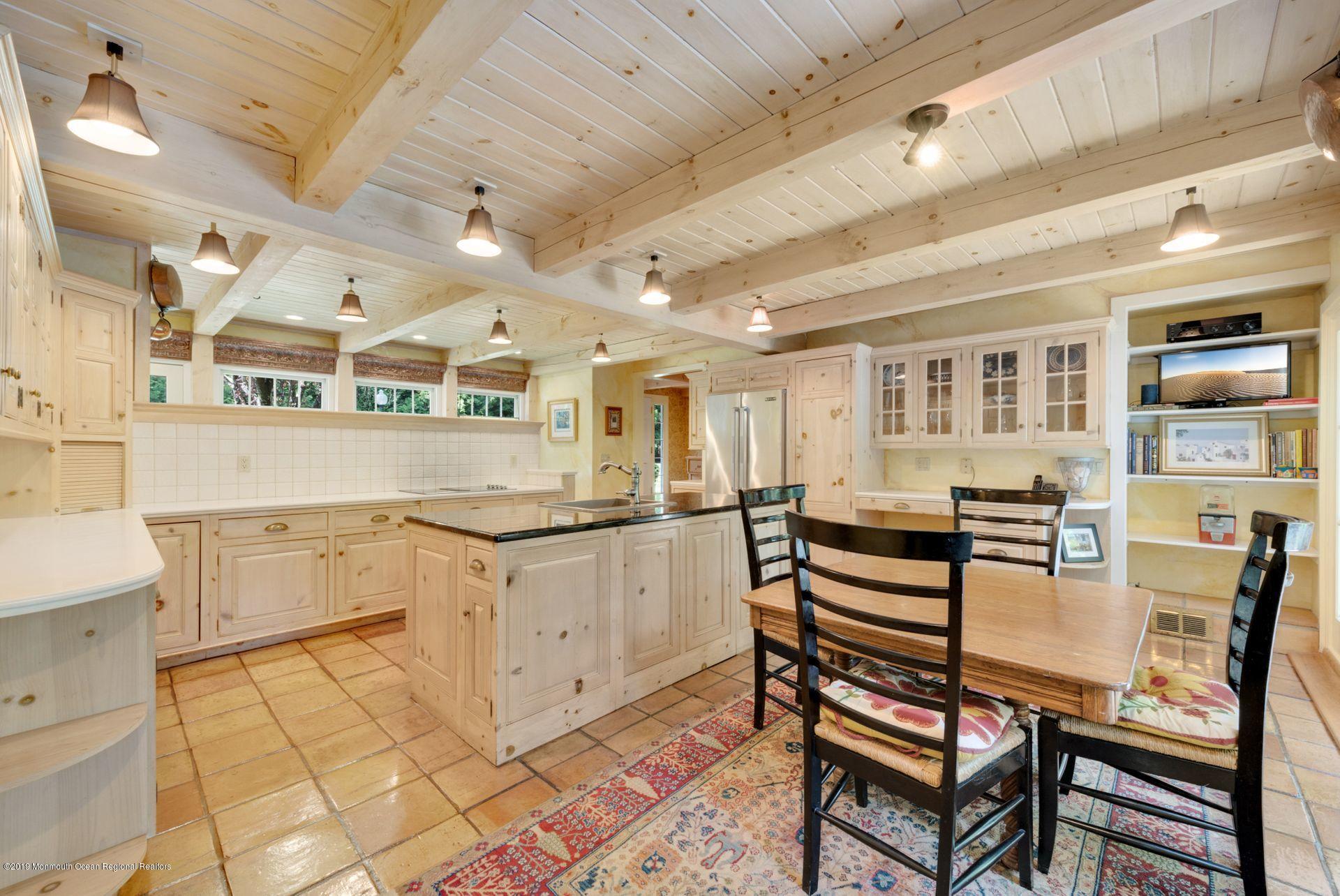 63 Phalanx Road Lincroft, NJ 07738 - Photo 15 of 49 14
