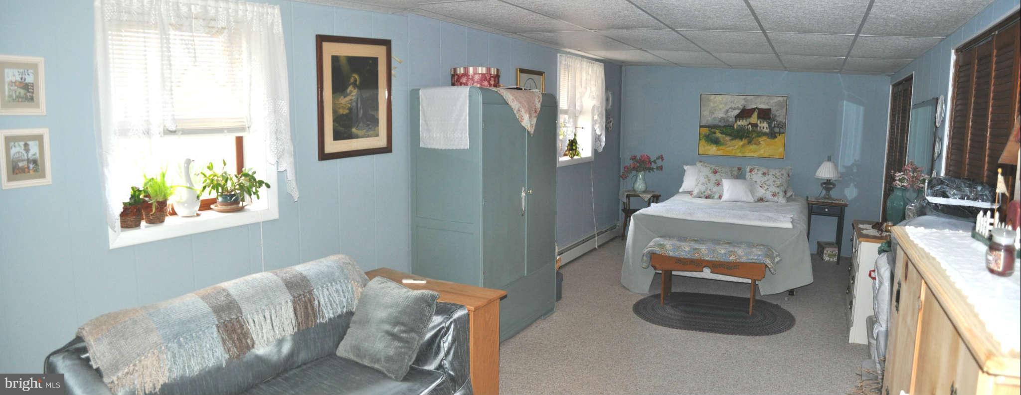 4738 Grand Valley Road Westminster, MD 21158 - Photo 10 of 23 Bedroom