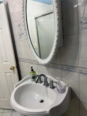 $900 | 1403 Broadmoor, North Lauderdale, FL 33068