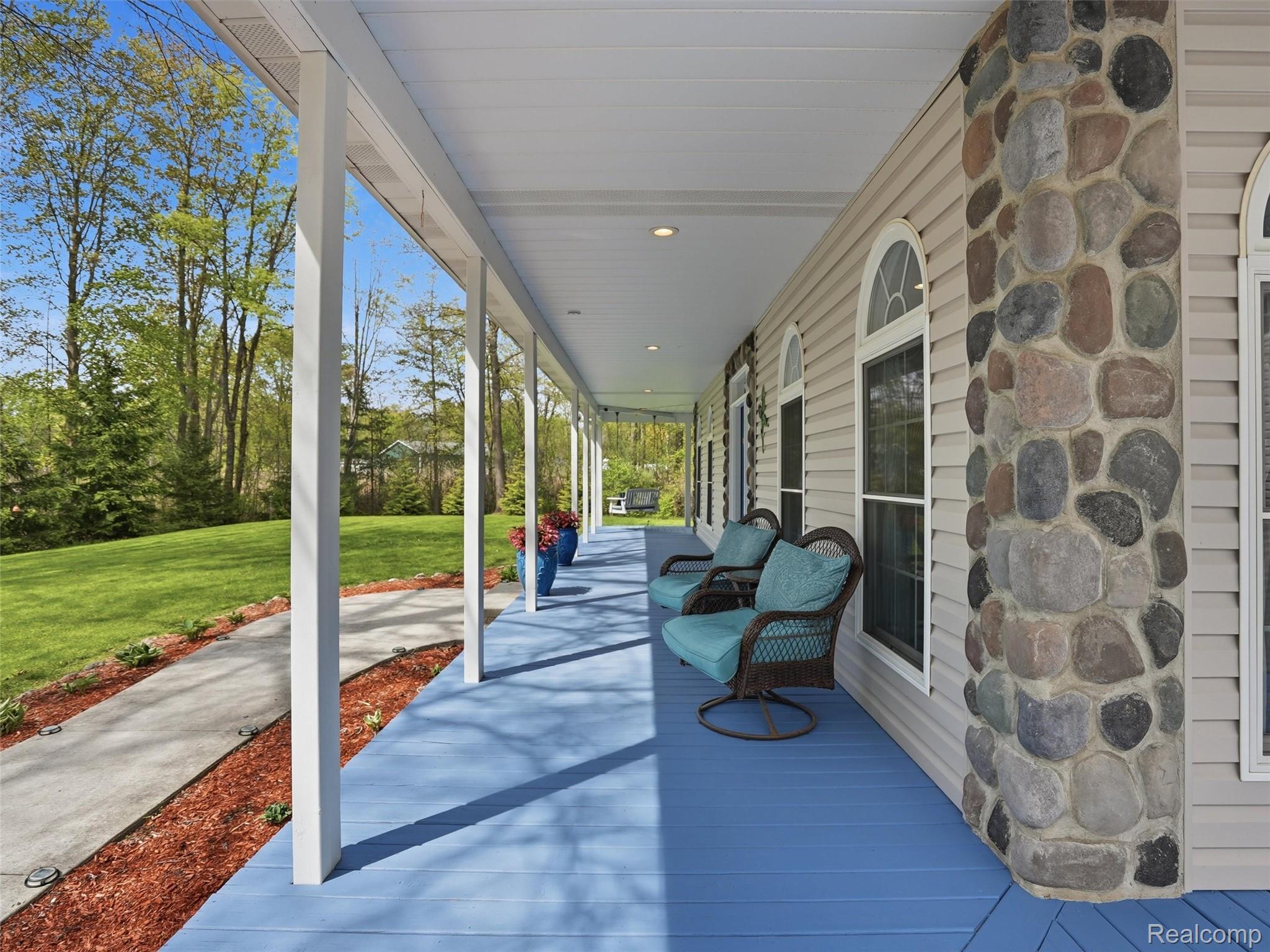5790 Roberts Road Marine City, MI 48039 - Photo 8 of 72 09-DSC08733.jpg