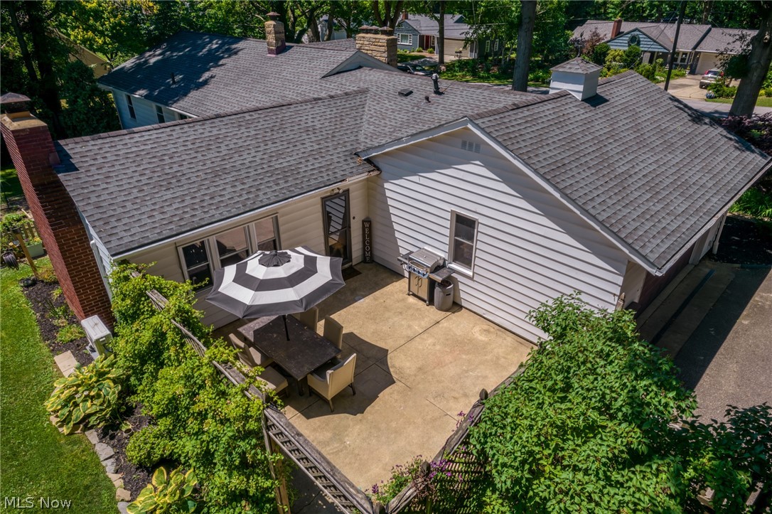 3137 West Edgerton Road Stow, OH 44224 - Photo 41 of 45 Private patio perfect for entertaining!
