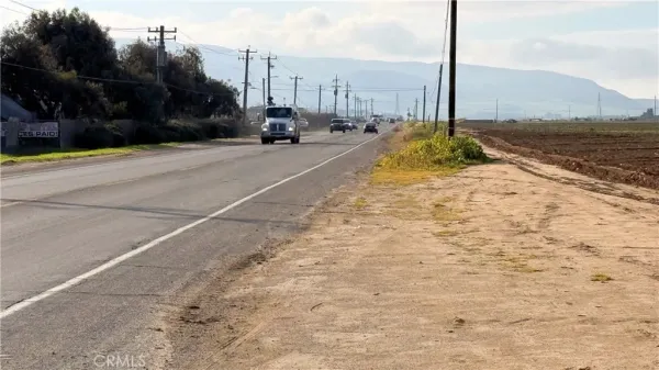 $32,300,000 | 0 West Betteravia, Santa Maria, CA 93458