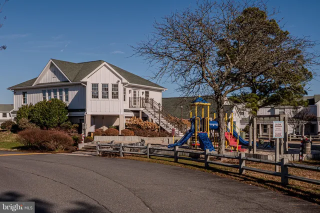 $395,000 | 38303 Bluebird Lane, Unit 354, Selbyville, DE 19975