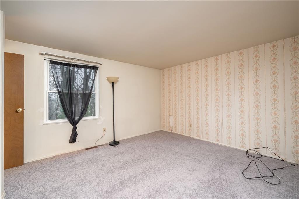 130 Blackshire Road Butler, PA 16001 - Photo 14 of 24 Gallery Image 14