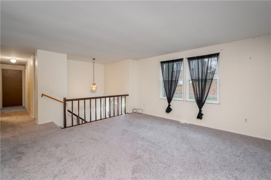 130 Blackshire Road Butler, PA 16001 - Photo 5 of 24 Gallery Image 5
