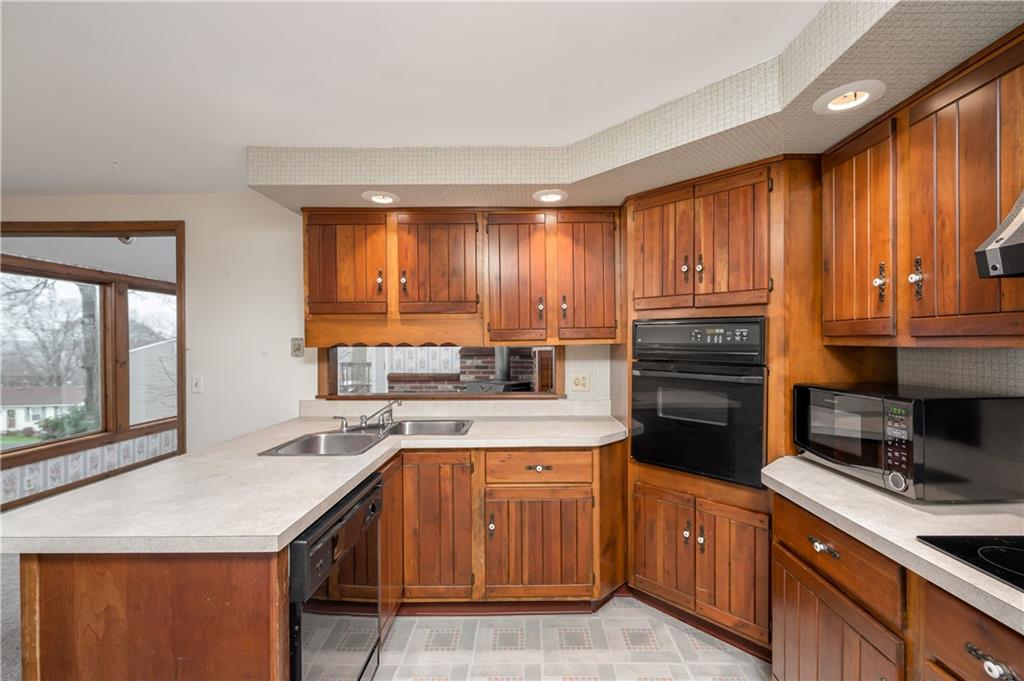 130 Blackshire Road Butler, PA 16001 - Photo 10 of 24 Gallery Image 10