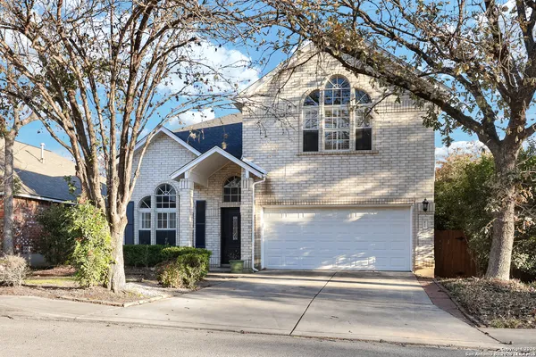 $2,800 | 422 Shadowbluff Drive, San Antonio, TX 78216