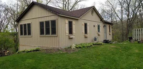 $269,900 | 136 Hickory Nut Lane, Edgerton, WI 53534