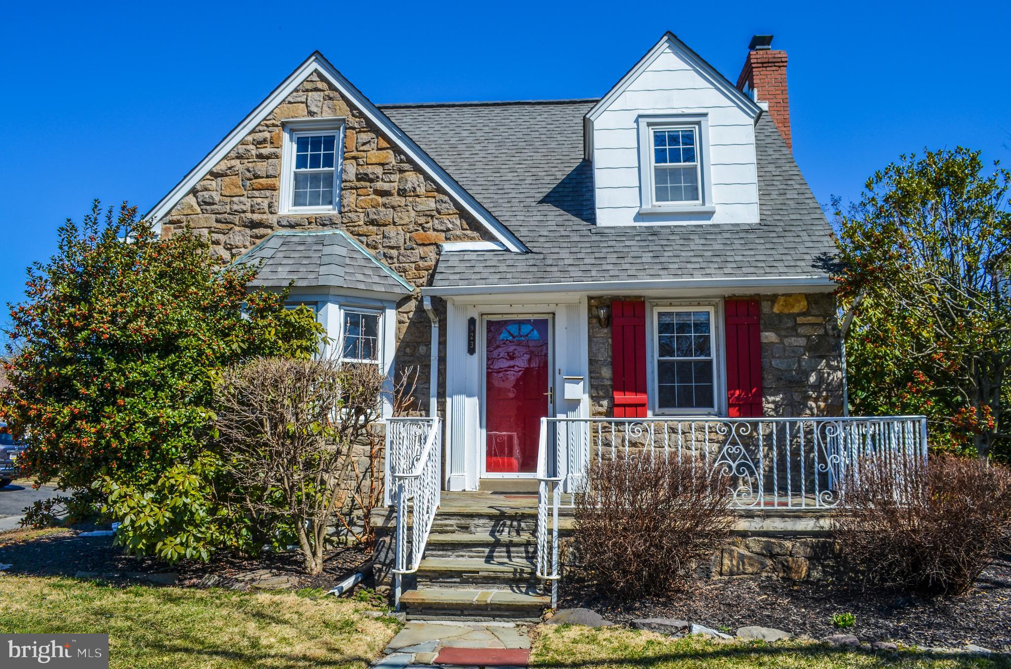 923 Providence Road Springfield, PA 19064 - Photo 1 of 39
