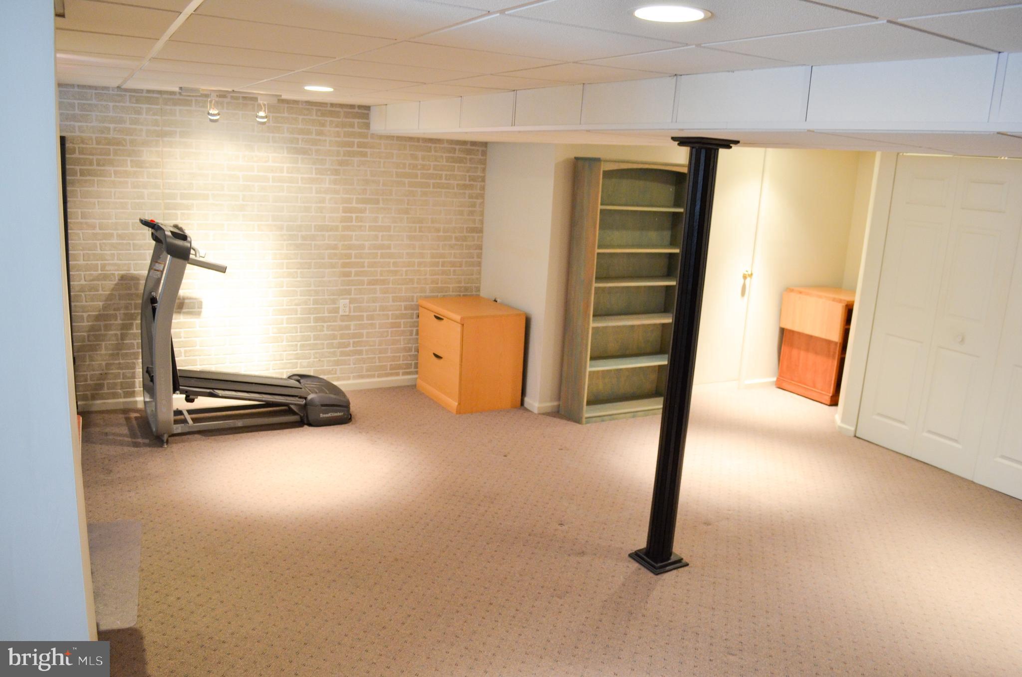 923 Providence Road Springfield, PA 19064 - Photo 28 of 39
