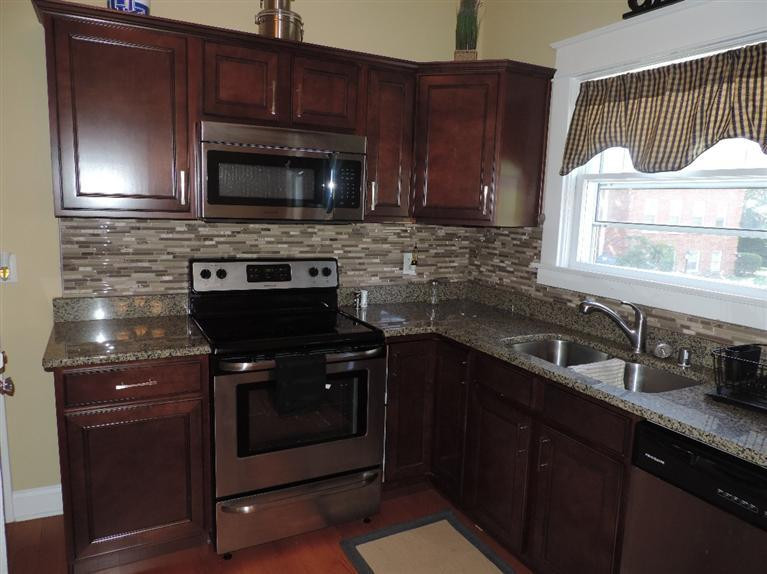 1733 Nicholasville Road Lexington, KY 40503 - Photo 20 of 34 Photo 20