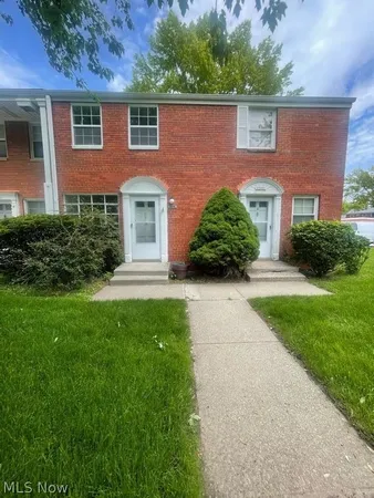 $62,900 | 22651 Fox Avenue, Unit I, Euclid, OH 44123