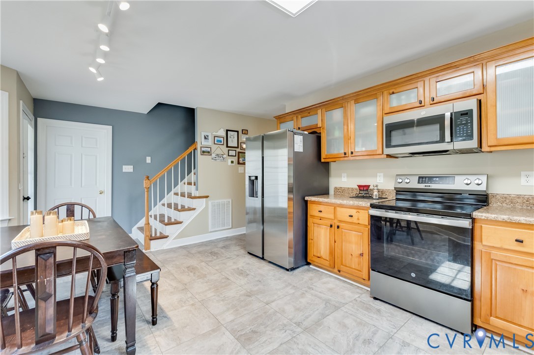 2949 Mountclair Road Chester, VA 23831 - Photo 11 of 30 Gallery Image 11