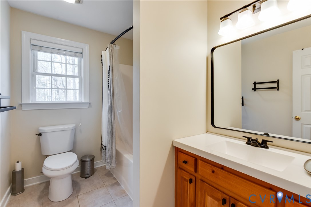 2949 Mountclair Road Chester, VA 23831 - Photo 15 of 30 First Floor Owners Full Bath