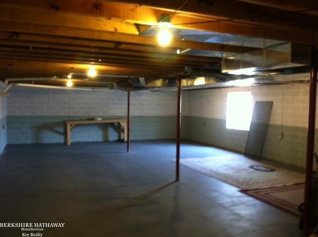 7182 Vincent Road Jeddo, MI 48032 - Photo 20 of 28