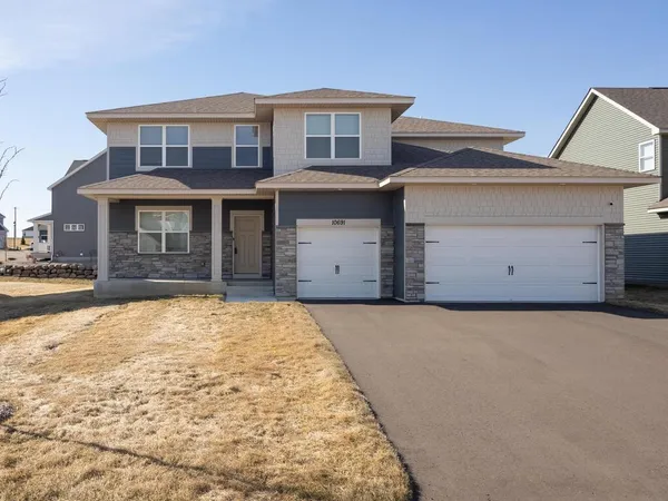 $720,000 | 10691 Bent Pine Lane, St. Paul, MN 55129