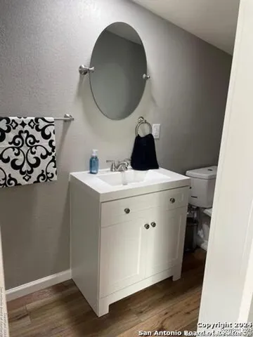 $1,195 | 151 Jones Beach Drive, Unit 1, Lakehills, TX 78063